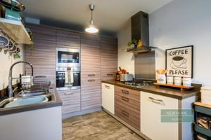 Photo 24- click for photo gallery